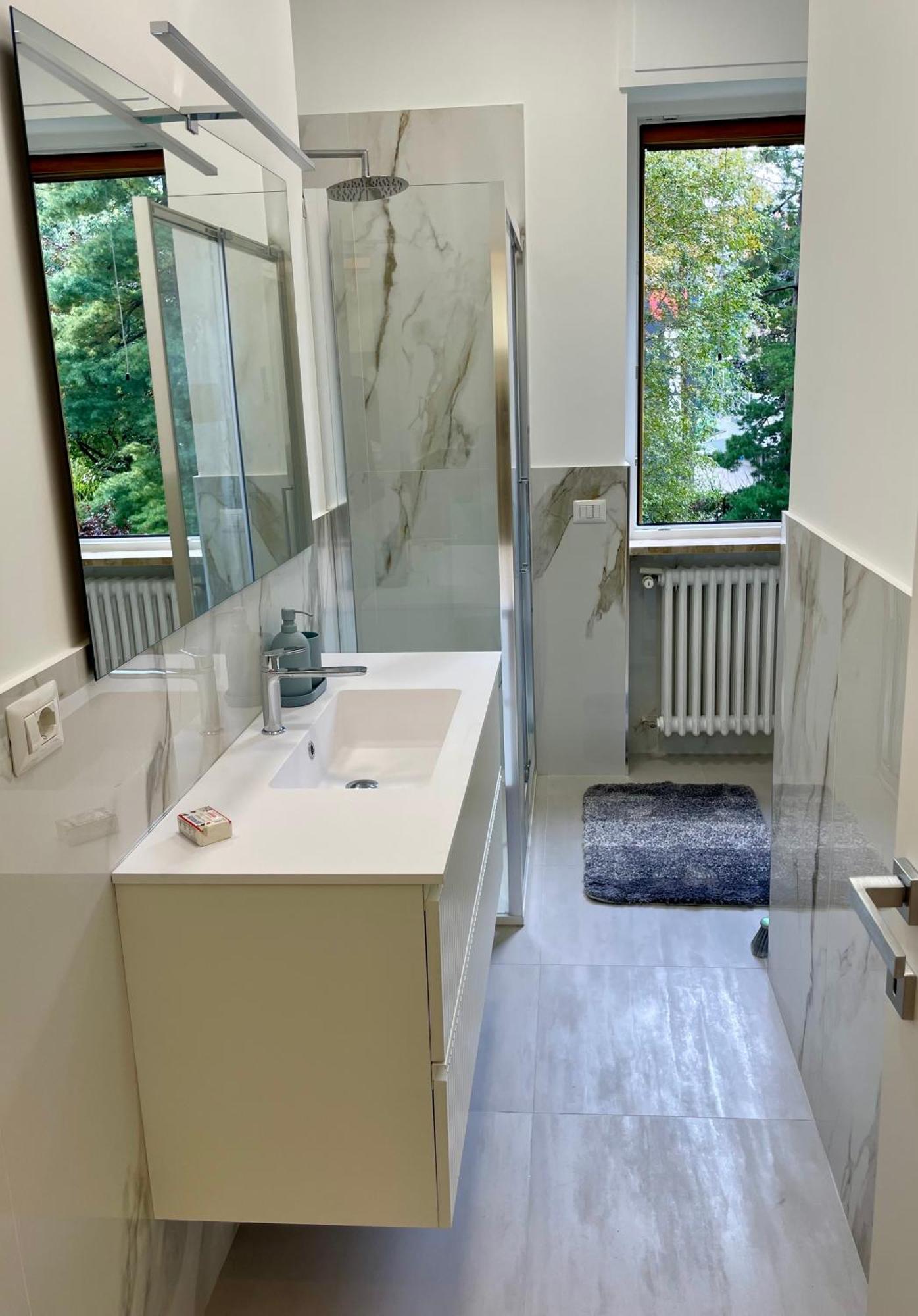 Luxury 1 Bedroom Apartment, Close To San Siro, Fiera And 10 Min Metro To Duomo Milan Luaran gambar
